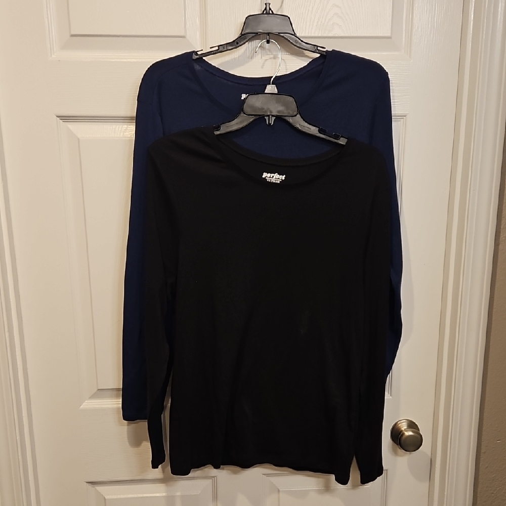 Perfect Crewneck Long-Sleeve Top - Black (Pack of 2)